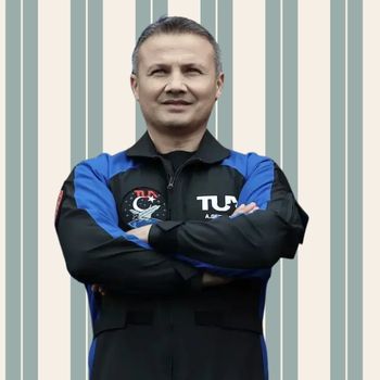 Alper Gezeravcı